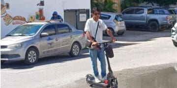 Regidor Orlando Muñoz Gómez promueve iniciativa para regularizar la micromovilidad en Playa del Carmen