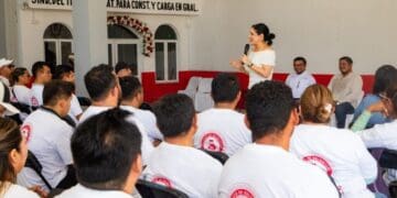 El Sindicato de Volqueteros se suma a la construcción de paz que lidera Estefanía Mercado en Playa del Carmen