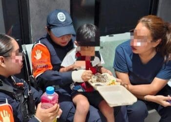 Policías de Playa del Carmen atienden un caso de maltrato infantil en Puerto Aventuras