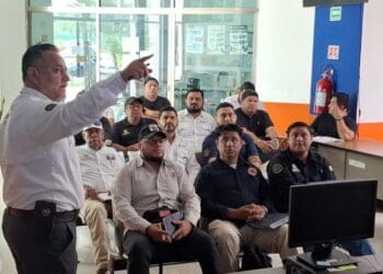 Con la profesionalización de inspectores de Protección Civil, gobierno de Estefanía Mercado refuerza la seguridad en comercios