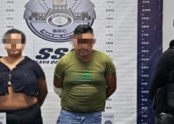 Detienen a dos personas con dosis de diversos narcóticos en Playa del Carmen