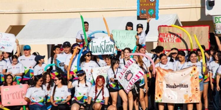 Con rally universitario, Playa del Carmen impulsa el turismo responsable con impacto social