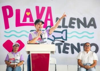 Estefanía Mercado cumple su palabra; tres mil familias hoy reciben su despensa de “Playa Llena, Corazón Contento”