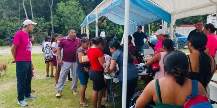 Gobierno de Estefanía Mercado acerca bienestar y servicios gratuitos a comunidades indígenas