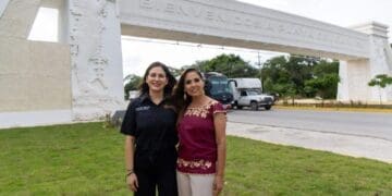 Mara Lezama y Estefanía Mercado inauguran el Arco de Acceso Norte de Playa del Carmen, equipado con alta tecnología en seguridad
