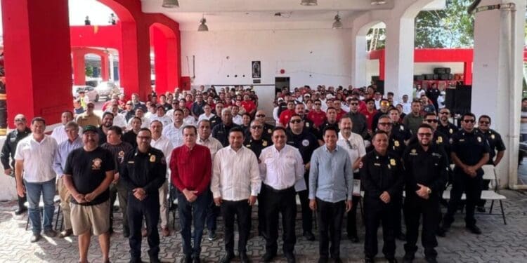 Playa del Carmen confirma su liderazgo en materia de protección civil; concluye el Congreso Nacional de Bomberos 2025