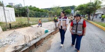 Supervisa Estefanía Mercado avance de la remodelación de la Avenida 10 Norte en Playa del Carmen