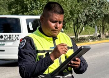 Bertino Chavarria el policia de tránsito cazaturistas