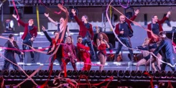 Enciende a más de 35 mil personas el “90’s Pop Tour” en el cierre del Carnaval de Playa del Carmen 2026